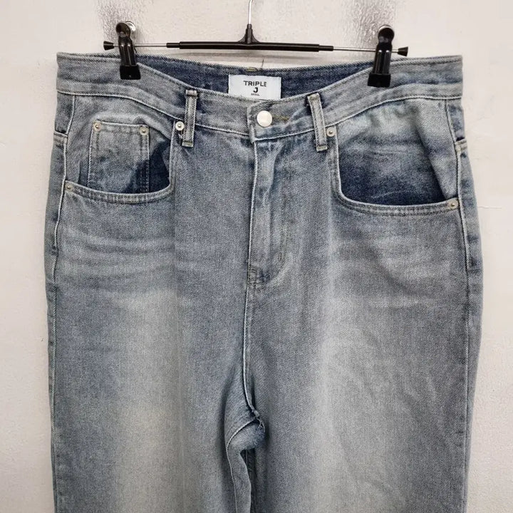 [BUNJANG] Triple J 31-inch Washed Denim Jeans / [31 inch] 트리플J 워싱 데님 팬츠 청바지