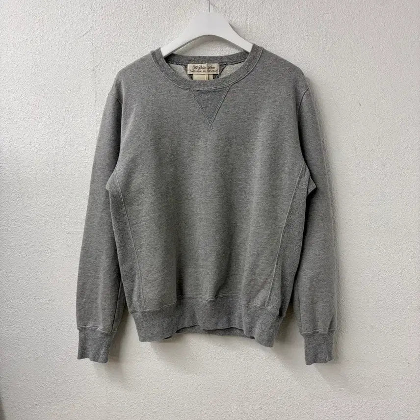 [BUNJANG] REMI RELIEF Sweatshirt / REMI RELIEF Sweatshirt