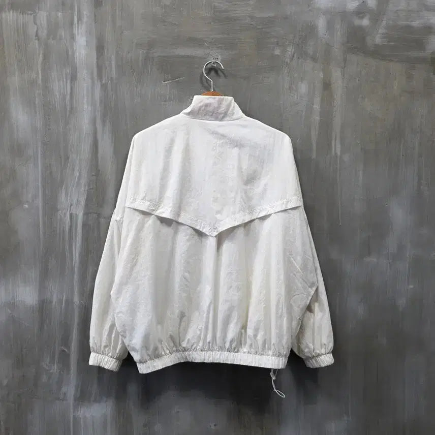 [BUNJANG] Nike Oversized Windbreaker Jacket (Women&