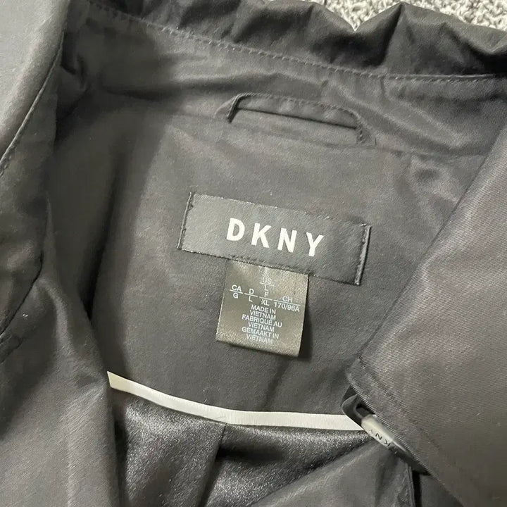 [BUNJANG] DKNY Vintage Trench Coat with Belt / 빈티지9. DKNY 트렌치 코트 블랙 벨트 포함