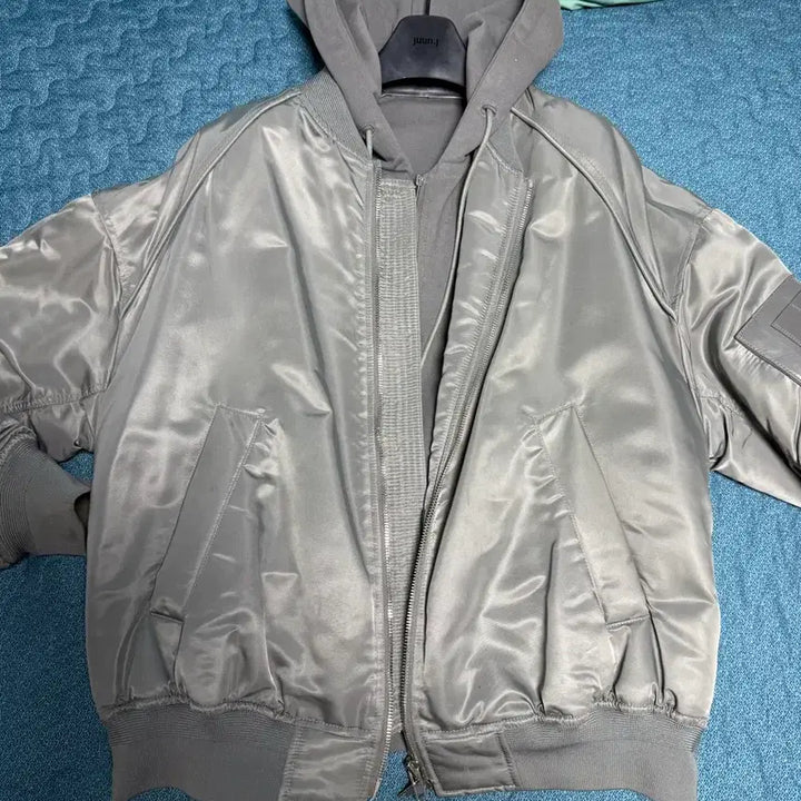 [SOLD OUT] 준지 Ma-1 22년