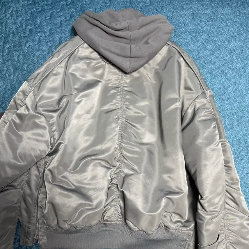 [SOLD OUT] 준지 Ma-1 22년