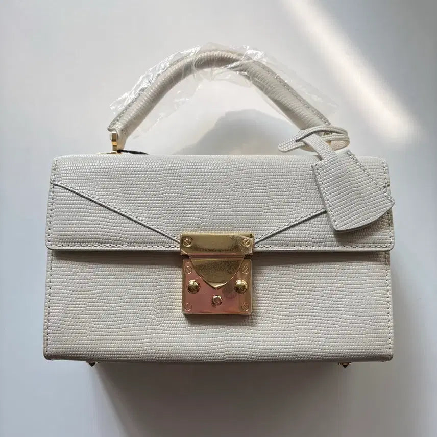 [SOLD OUT] 라플라 미니미백 가방 크림 새상품 풀구성