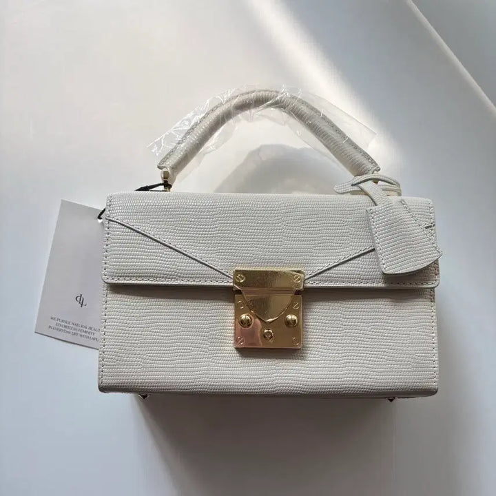 [SOLD OUT] 라플라 미니미백 가방 크림 새상품 풀구성