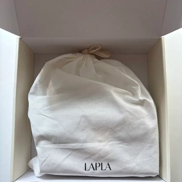 [SOLD OUT] 라플라 미니미백 가방 크림 새상품 풀구성