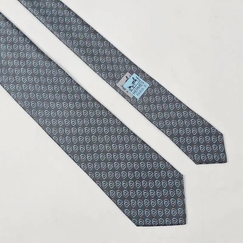 [BUNJANG] Hermès Silk Tie H006415T 07 / 에르메스 실크 남성 넥타이 그리 H006415T 07