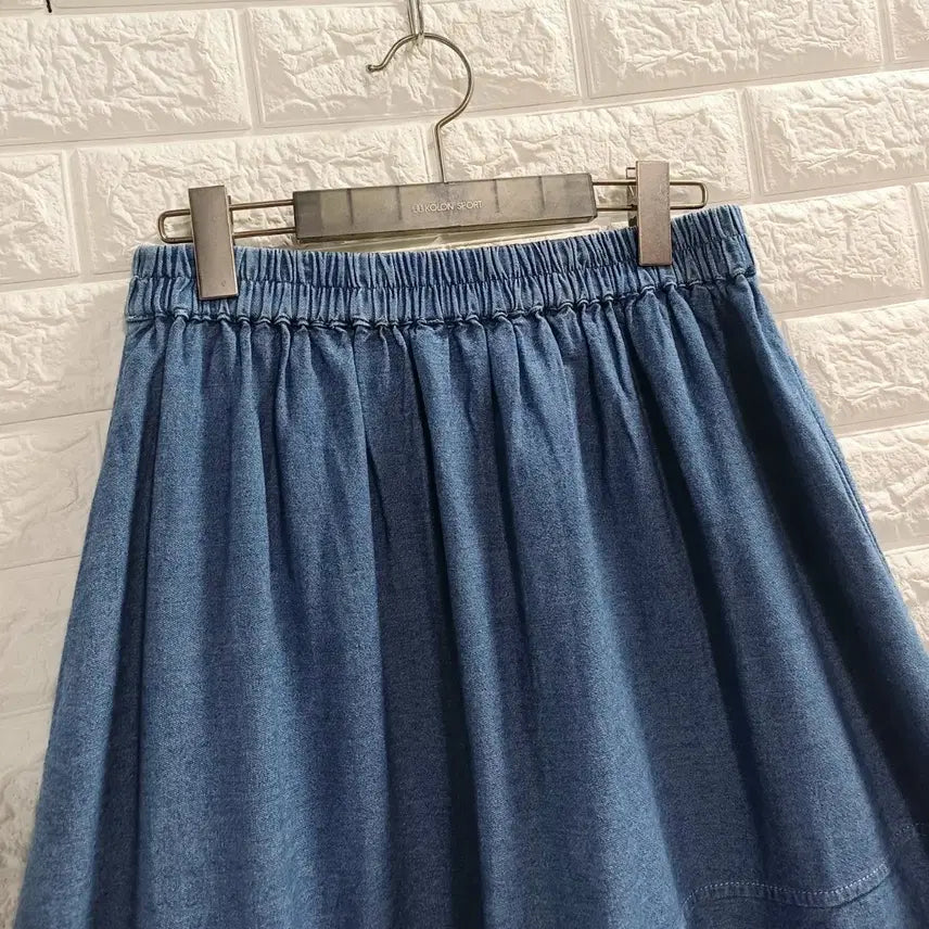[SOLD OUT] 플라워자수 데님스커트