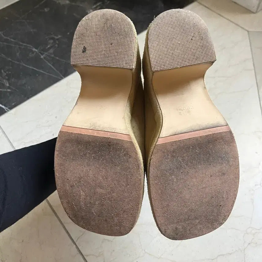 [BUNJANG] Matinkim Platform Mules / 마뗑킴 통쿱 뮬