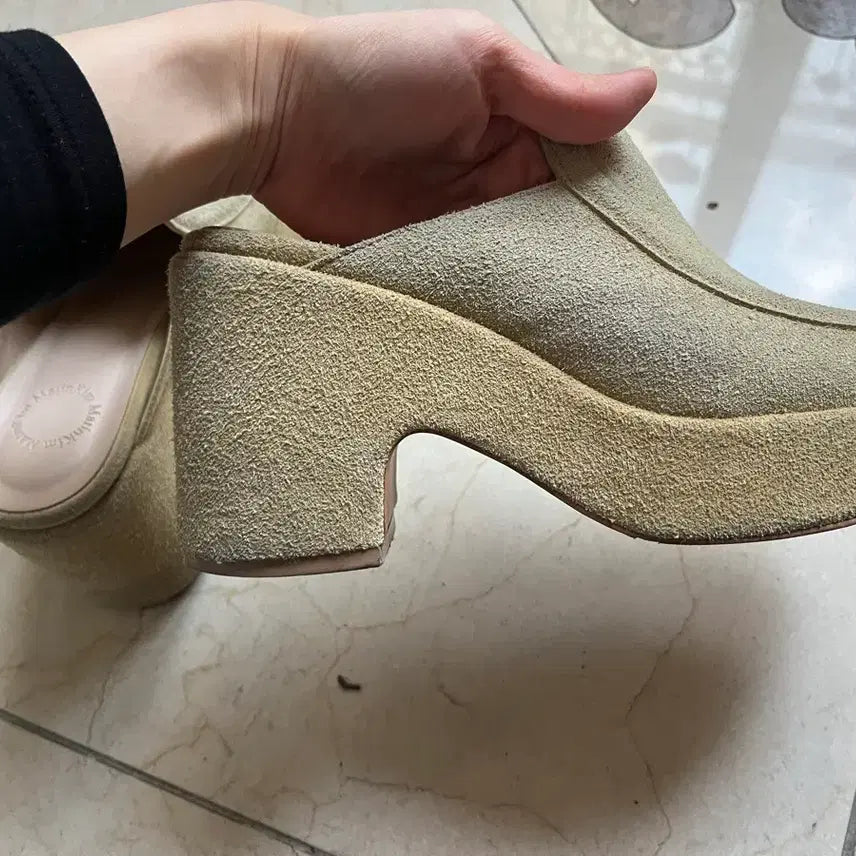 [BUNJANG] Matinkim Platform Mules / 마뗑킴 통쿱 뮬