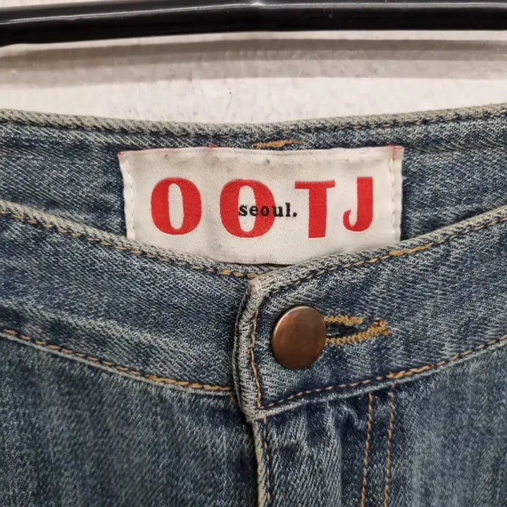 [BUNJANG] OOTJ 32-inch Washed Denim Jeans / [32 inch] OOTJ 워싱 데님 팬츠 청바지