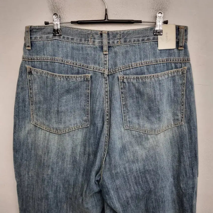 [BUNJANG] OOTJ 32-inch Washed Denim Jeans / [32 inch] OOTJ 워싱 데님 팬츠 청바지