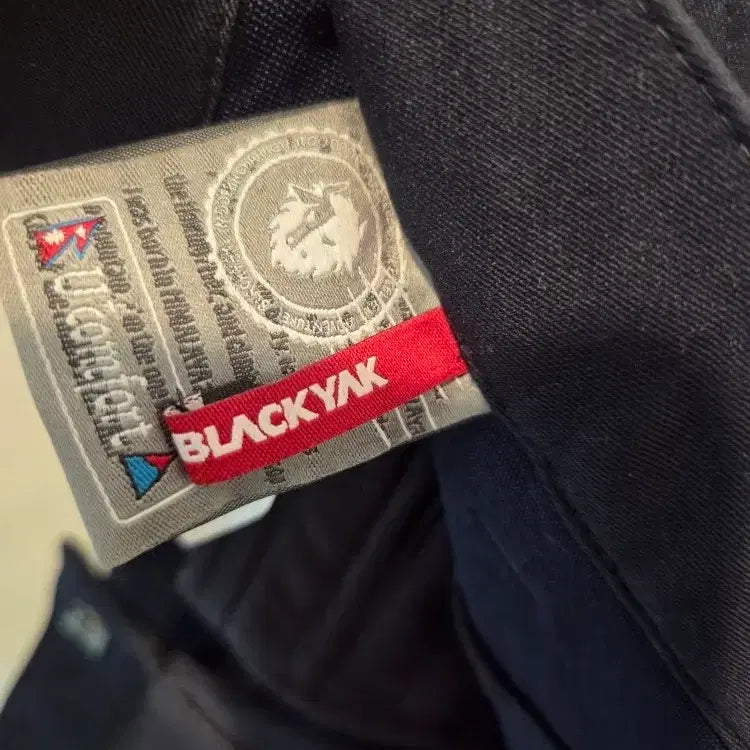 [BUNJANG] Black Yak Navy Cargo Pants / 블랙야크 네이비 카고 바지