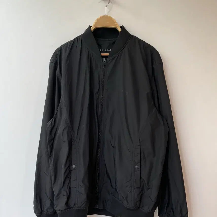[BUNJANG] TBJ Bomber Jacket (Size 105) / TBJ NEARBY 봄버 자켓 105
