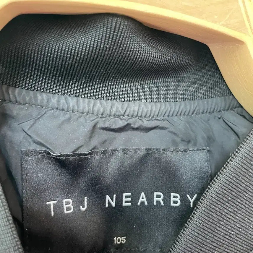 [BUNJANG] TBJ Bomber Jacket (Size 105) / TBJ NEARBY 봄버 자켓 105