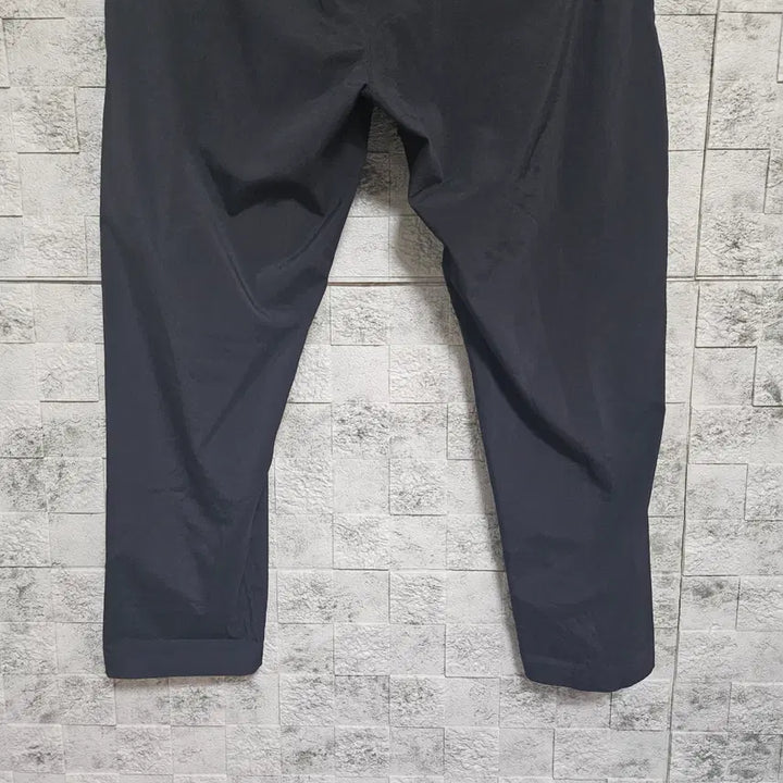 [BUNJANG] Uniqlo x Theory Side Band Big Size Span Pants / 유니클로X띠어리 옆밴딩 빅사이즈 스판팬츠