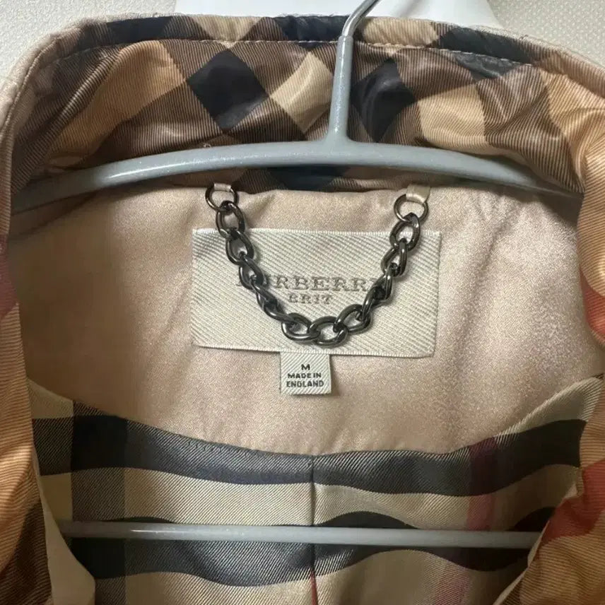 [BUNJANG] Burberry Quilted Jacket Beige Black / 정품 버버리 퀼팅 자켓 베이지 블랙 배색