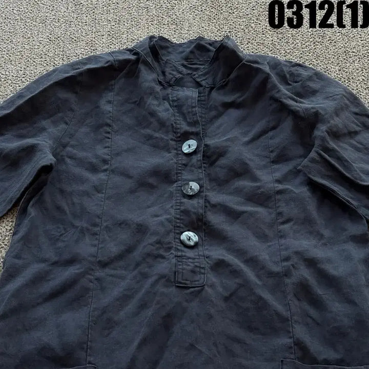 [SOLD OUT] 린넨 블랙 반팔 S