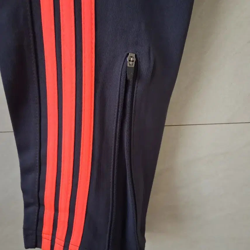 [BUNJANG] Adidas Predator S Pants / 아디다스 predator 춘추용 S 새상품