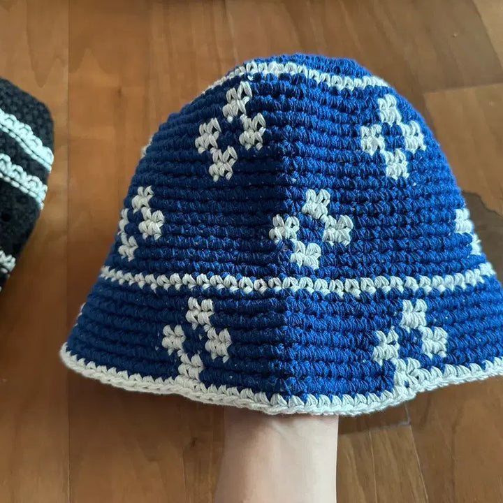 [BUNJANG] Handmade Knit Bucket Hat Blue/White / 핸드메이드 뜨개 모자 파랑/흰색 벙거지 버킷햇