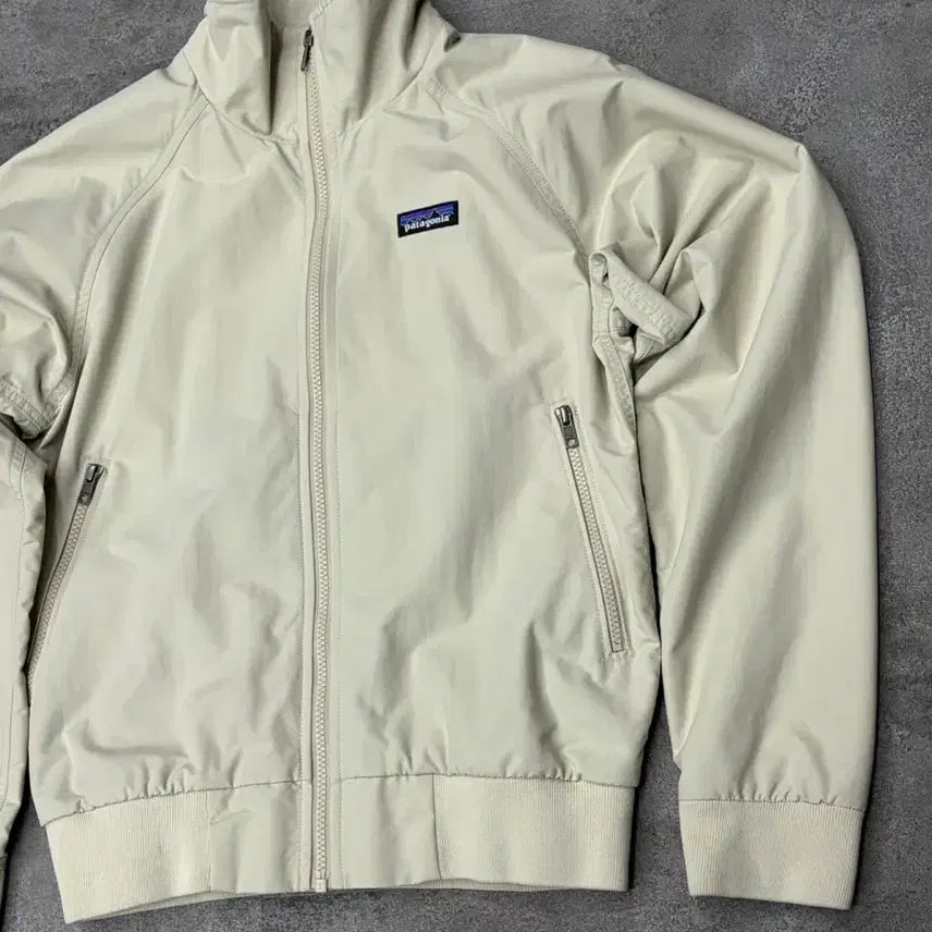[BUNJANG] Patagonia Ivory Shell Jacket / 파타고니아 아이보리 쉘 자켓