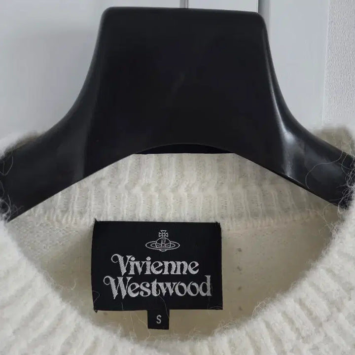 [BUNJANG] Vivienne Westwood Knit Cardigan / 비비안웨스트우드 니트 가디건