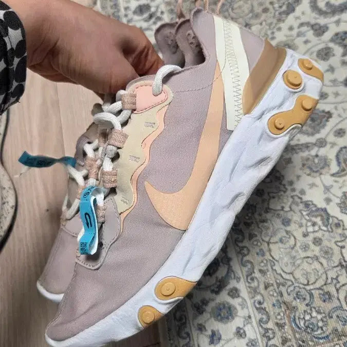 [BUNJANG] Nike React Element Sneakers 230 / 나이키 리액트 엘리먼트 운동화 230