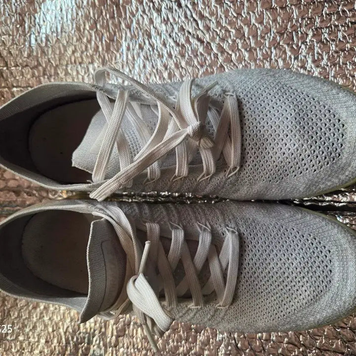 [BUNJANG] Nike Air VaporMax Flyknit White Sneakers / 나이키 에어 베이퍼맥스 플라이니트 흰색 280mm
