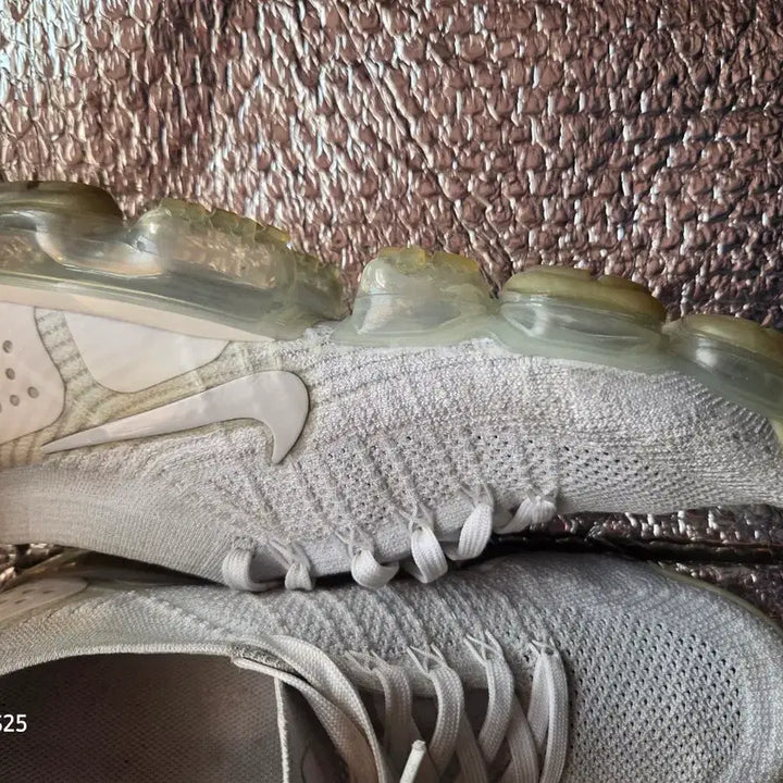 [BUNJANG] Nike Air VaporMax Flyknit White Sneakers / 나이키 에어 베이퍼맥스 플라이니트 흰색 280mm