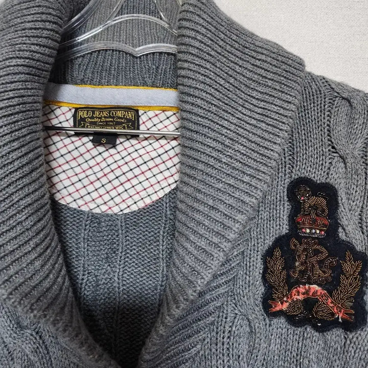 [BUNJANG] Polo Jeans 90s Cable Knit Shawl Patch Cardigan / 90s폴로 진스 케이블 꽈베기 숄 패치 가디건 S