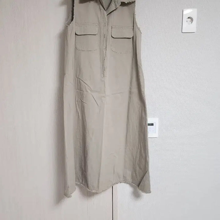 [BUNJANG] Khaki Sleeveless Long Dress / 카키색 민소매 롱 원피스