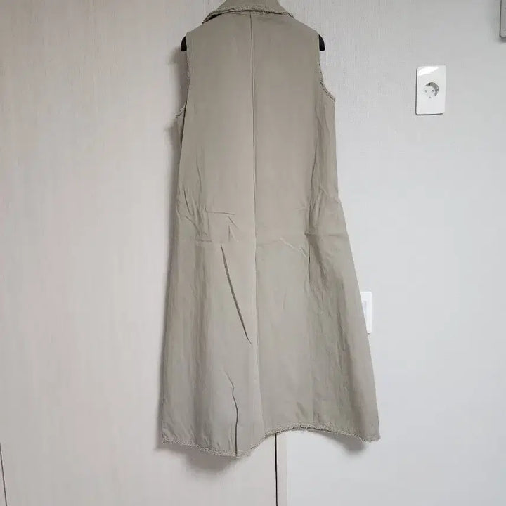 [BUNJANG] Khaki Sleeveless Long Dress / 카키색 민소매 롱 원피스