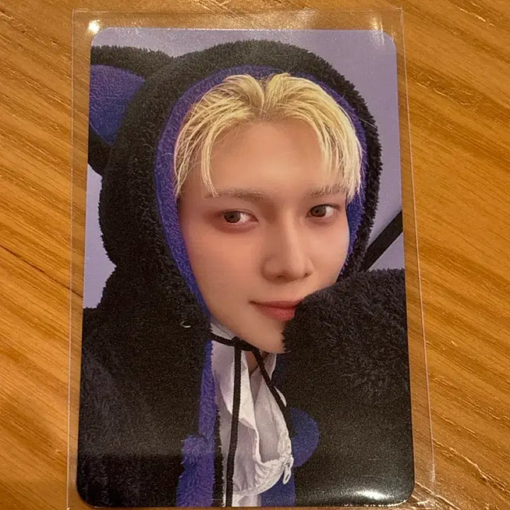 [BUNJANG] ATEEZ Yeosang Black Cat POB Photocard / 에이티즈 메이크스타 검정고양이 여상 포카
