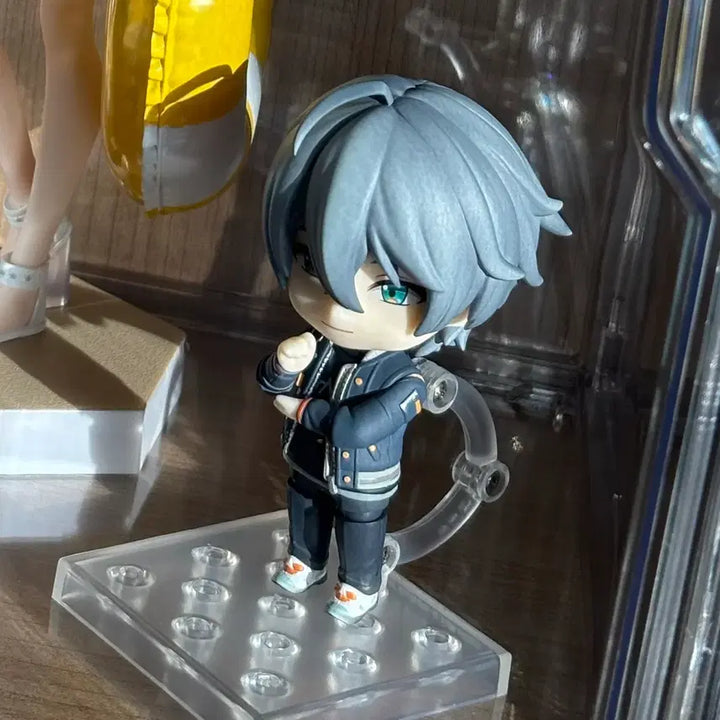 [BUNJANG] Zenless Zone Zero Wise and Lycaon Nendoroid Bundle / 젠레스 와이즈,리카온 넨도로이드 일괄