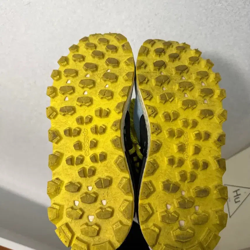 [BUNJANG] Adidas Pharrell Humanrace Sky Blue EE7681 / 아디다스 퍼렐 휴먼레이스 스카이블루 EE7681 230