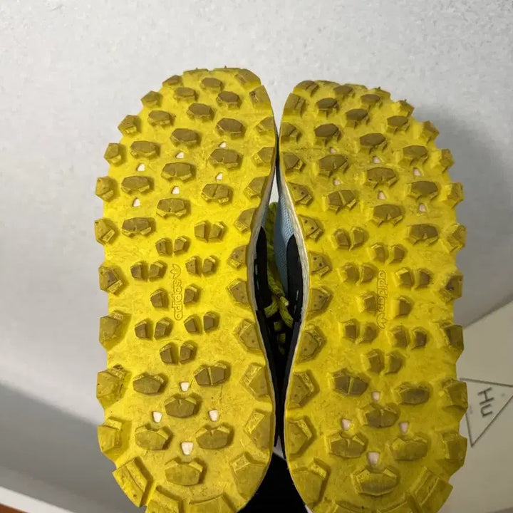 [BUNJANG] Adidas Pharrell Humanrace Sky Blue EE7681 / 아디다스 퍼렐 휴먼레이스 스카이블루 EE7681 230