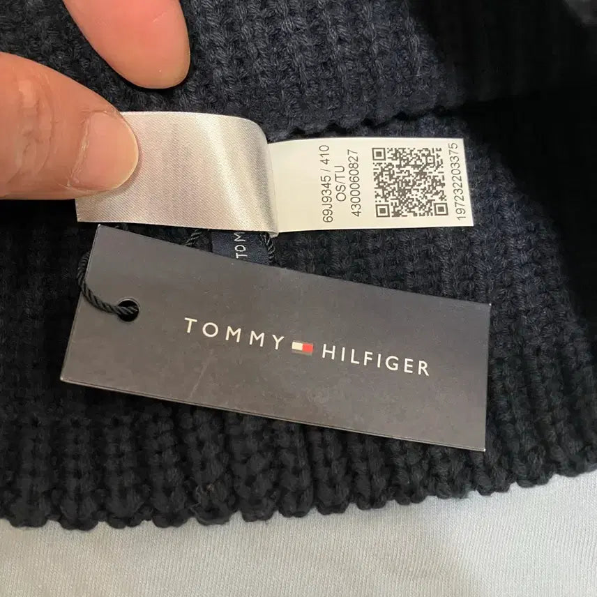 [BUNJANG] Tommy Hilfiger Beanie / 타미힐피거 비니