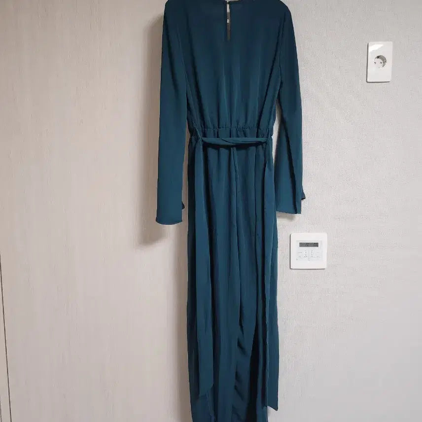 [BUNJANG] ENC Deep Green Wrap Jumpsuit / ENC 딥그린 랩 스타일 점프수트