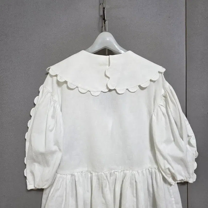 [BUNJANG] White V-Neck Wrap Blouse / 브이넥 큰카라 화이트 랩블라우스 F  n3267