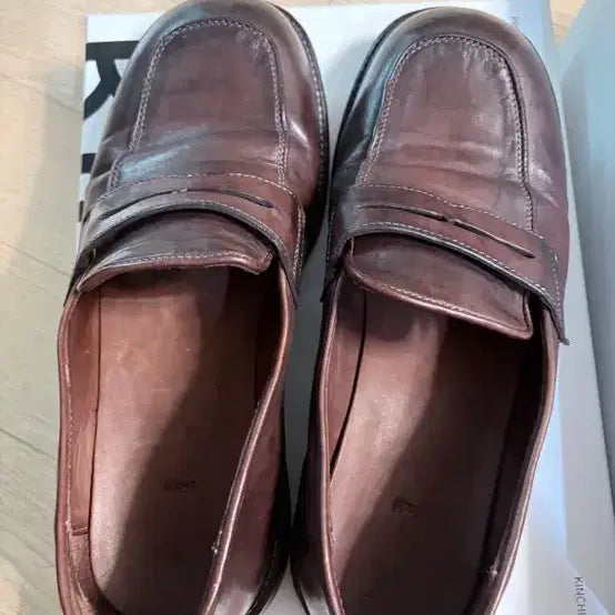 [BUNJANG] Kinch Overt Brown Loafers / 킨치 오베이트 브라운 로퍼 276