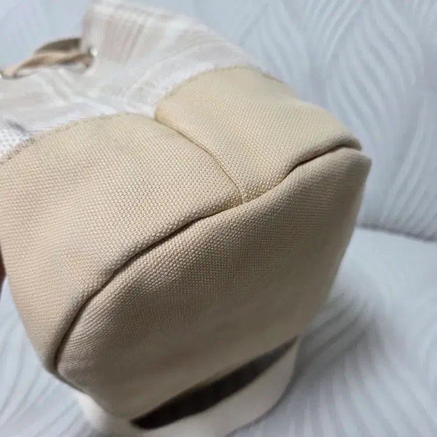 [BUNJANG] Jill by Jill Stuart Bucket Shoulder Bag / 질바이질스튜어트 복조리 숄더백(베이지)