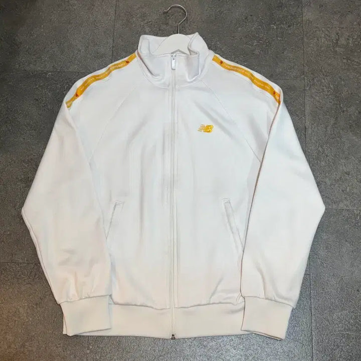 [BUNJANG] New Balance White Track Jacket / 뉴발란스 화이트 트랙 자켓 져지 95사이즈