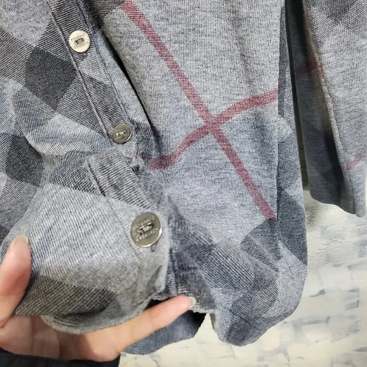 [BUNJANG] Burberry London Check Knit Cardigan / 버버리런던 체크 니트 가디건