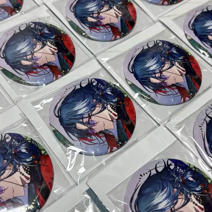 [BUNJANG] Nijisanji JP Kaisei 2025 Birthday Can Badge &amp; Cheki Set / 니지산지 JP 3SKM 카이세이 2025 생일 캔뱃지 세트 이타백 판매
