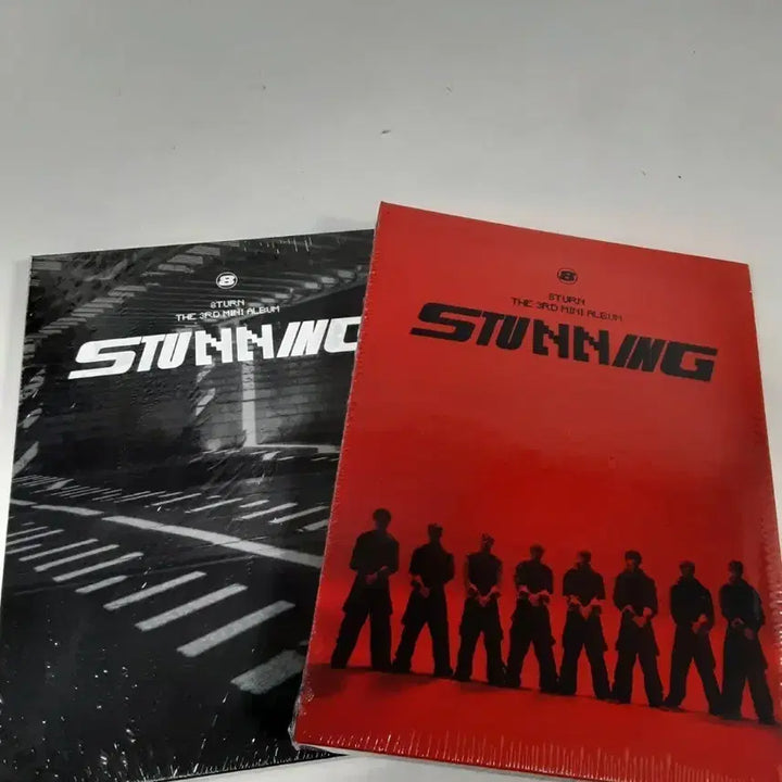[BUNJANG] 8TURN Stunning 3rd Mini Album Bundle Set / 8TURN Stunning 3rd Mini Album 앨범 2종