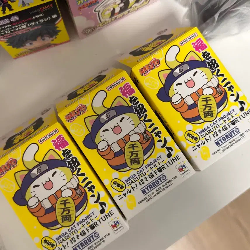 [BUNJANG] Naruto Mega Cat Maneki Neko Kakashi, Sasuke, Hinata Figure Bundle Set / 나루토 메가캣 마네키네코 카카시, 사스케, 히나타