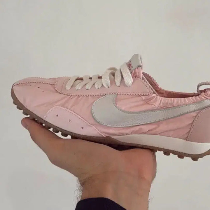 [BUNJANG] Nike x Jacquemus Moon Shoe Aluminum Pink Sneakers / [Men 270] 나이키 x 자크뮈스 문 슈 알루미늄 핑크 세일