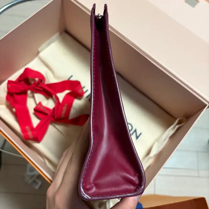 [BUNJANG] Louis Vuitton Epi Clutch / {새상품급/최저가}루이비통 에삐 클러치