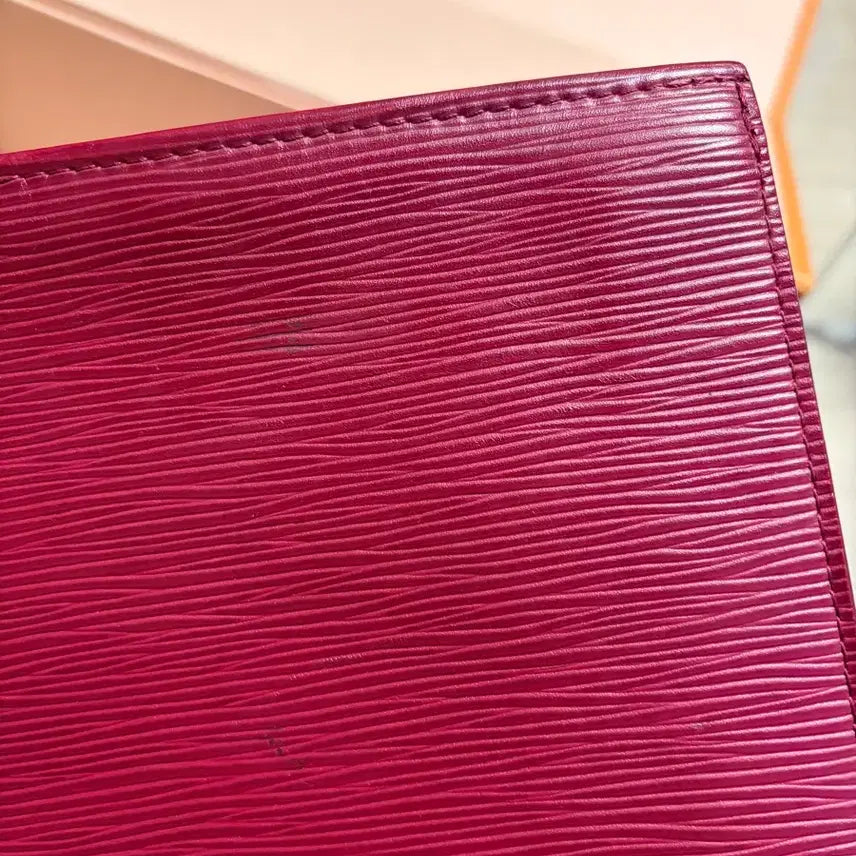 [BUNJANG] Louis Vuitton Epi Clutch / {새상품급/최저가}루이비통 에삐 클러치