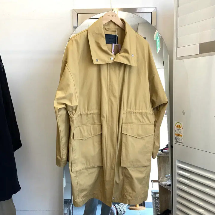 [BUNJANG] Massimo Dutti Trench Coat - Sample - Men&