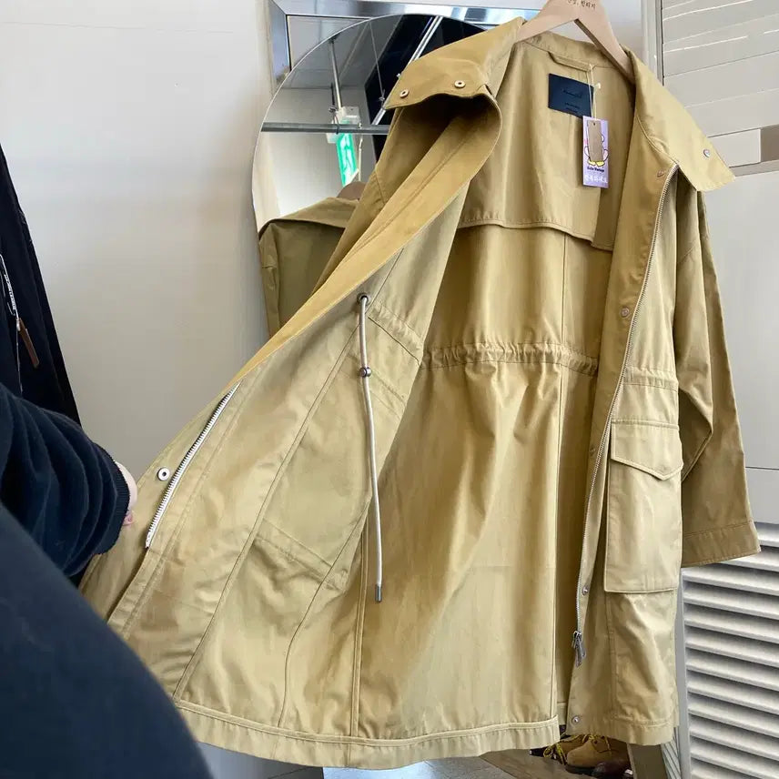 [BUNJANG] Massimo Dutti Trench Coat - Sample - Men&